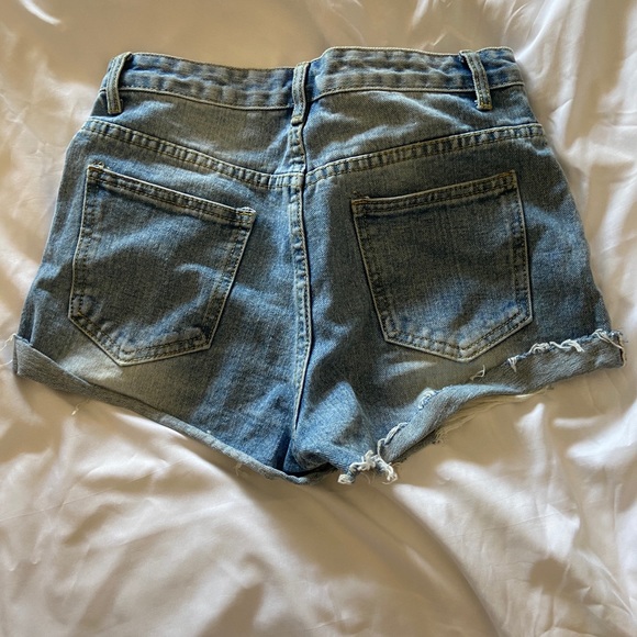 SMALL DENIM SHORTS - Picture 2 of 2